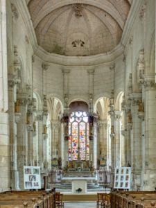 View towards the choir.