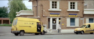 The building used as the post office. Actually a gas supplier office (the post office didn't allow filming).